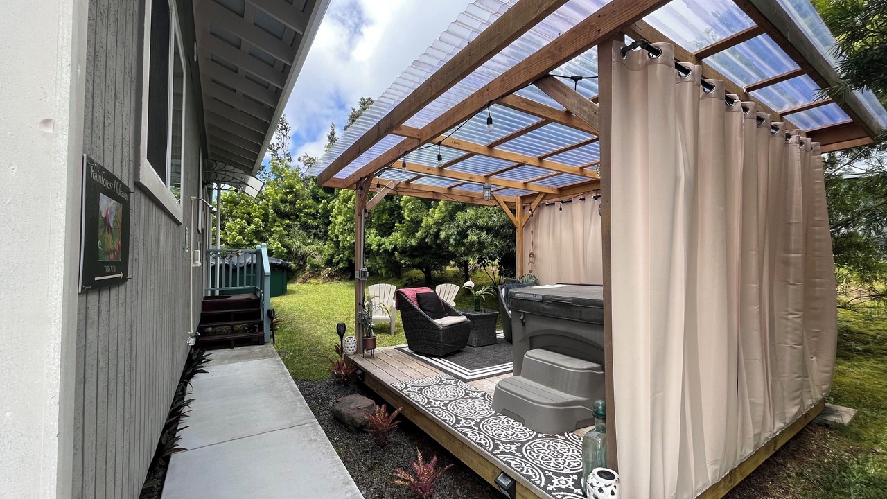 Photo of Patio Balcony in Royal Hawaiian Estates