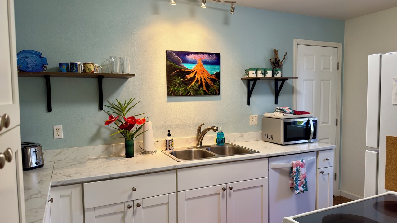 Photo of Kitchen in Royal Hawaiian Estates