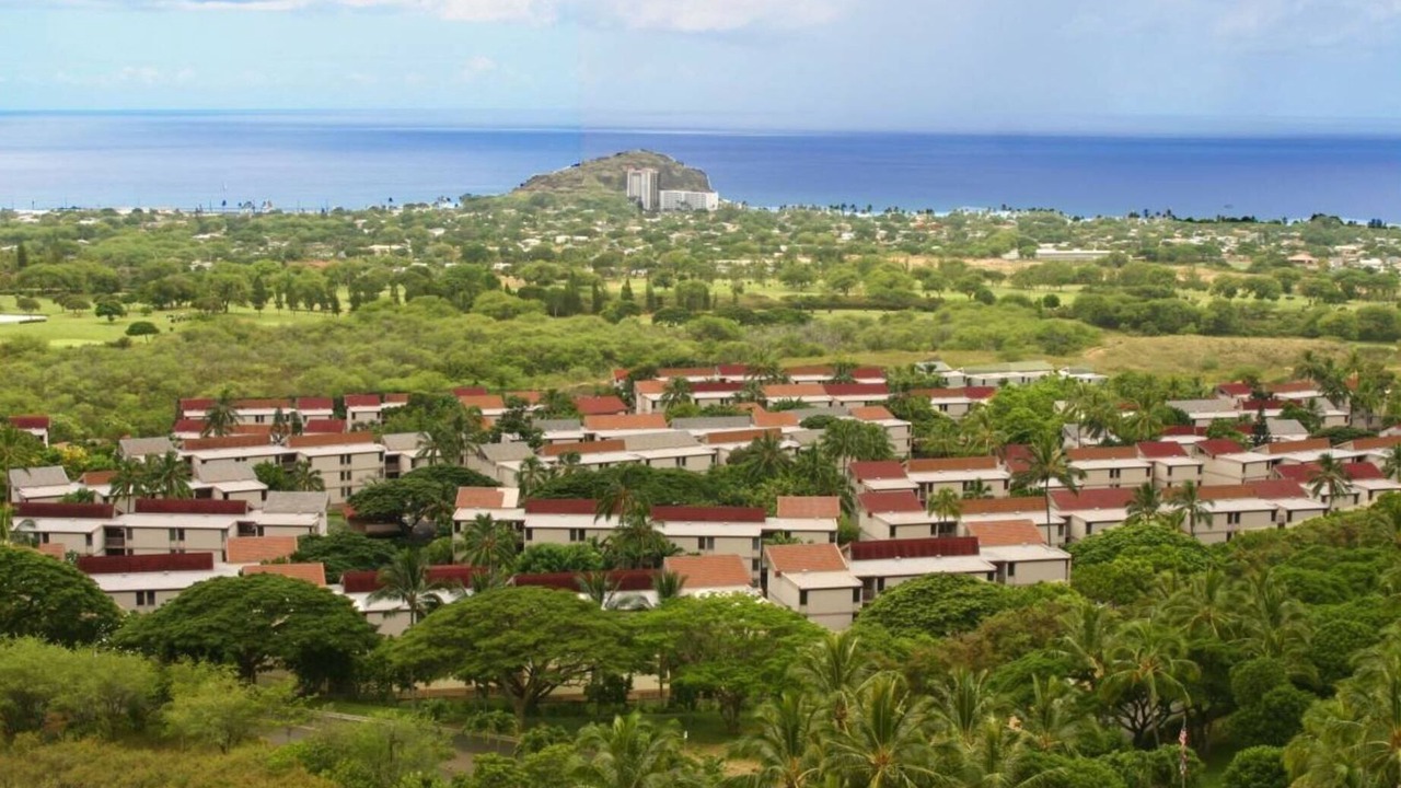 Photo of Others in Makaha Valley