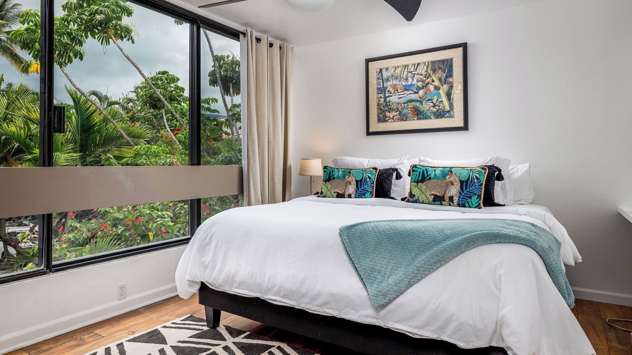Photo of Bedroom in Historic Kailua Village