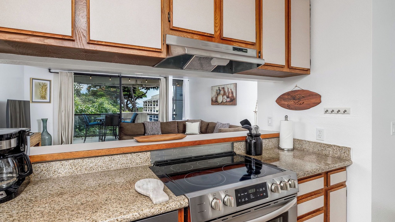 Photo of Kitchen in Historic Kailua Village