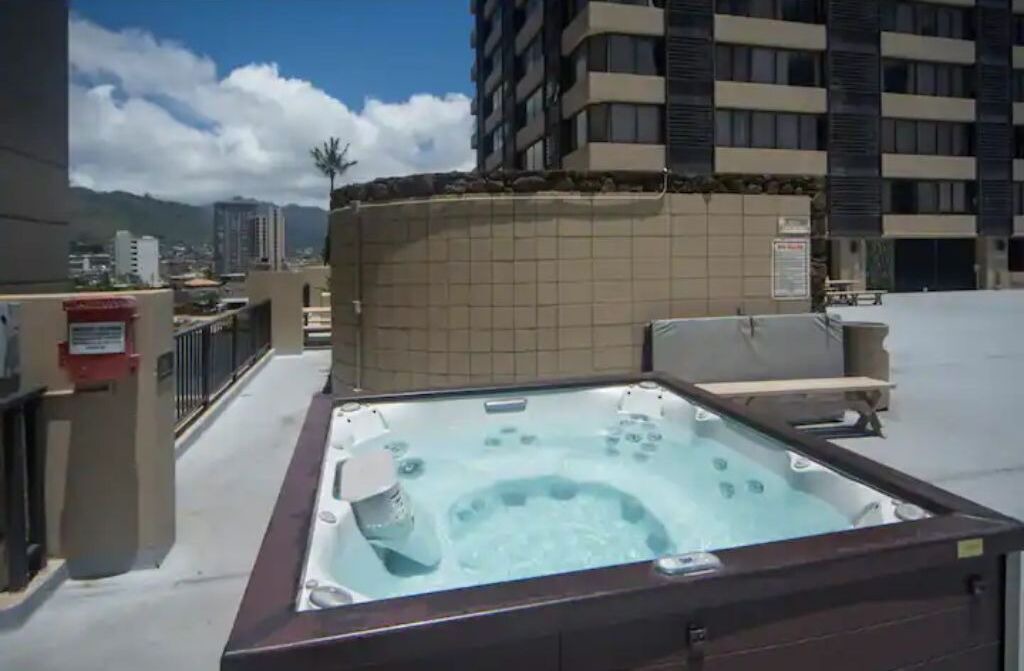 Photo of Outdoor in McCully - Moiliili