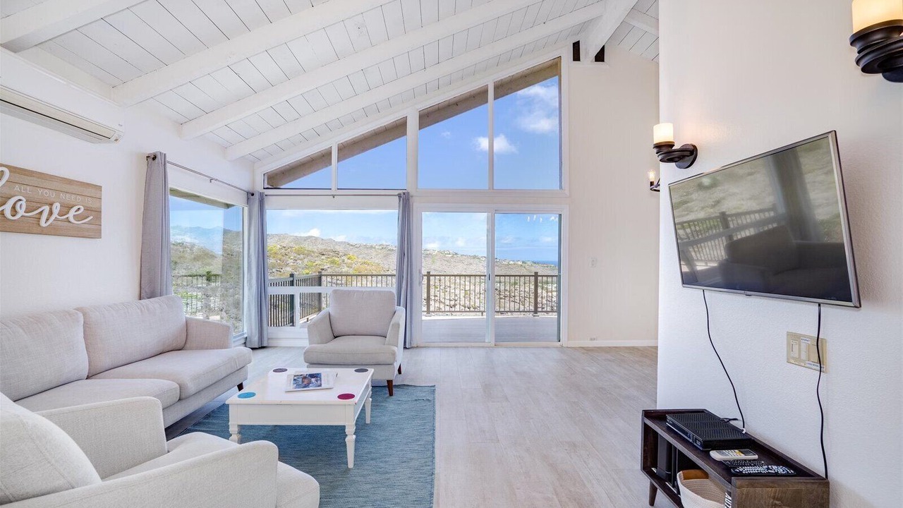 Photo of Bedroom in Hawaii Kai