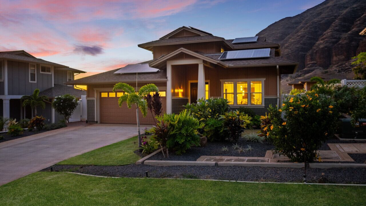 Photo of Bedroom in Makaha Valley