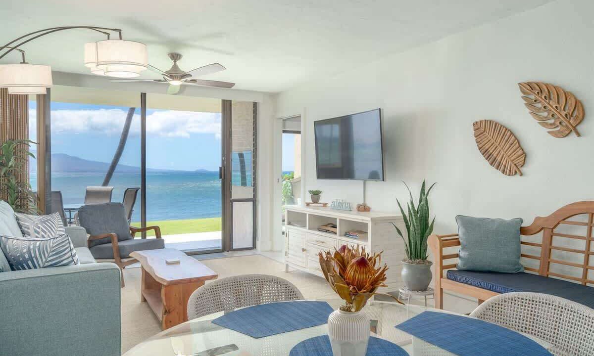 Photo of Bedroom in Maalaea