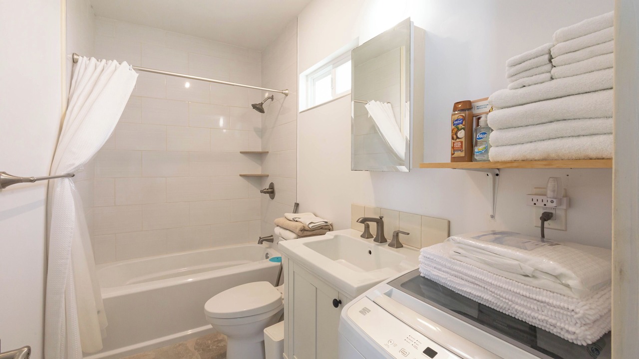 Photo of Bathroom in Lanikai
