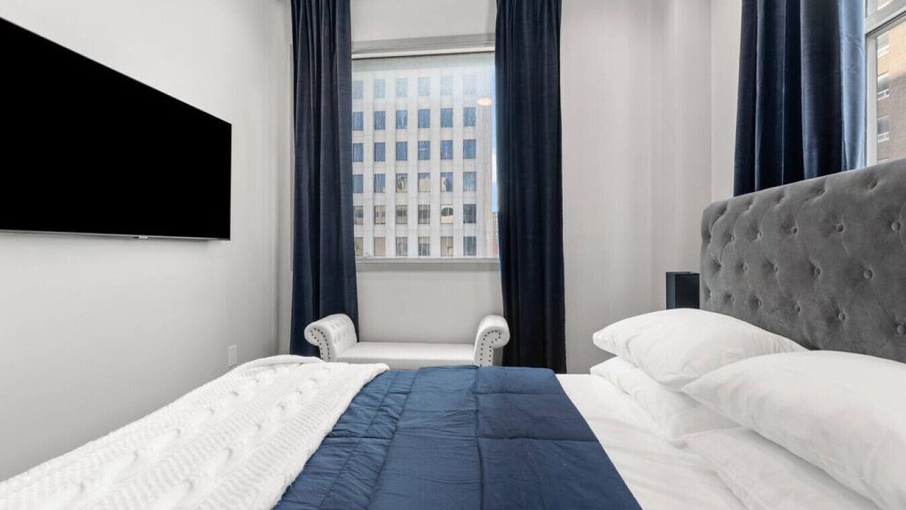 Photo of Bedroom in Downtown