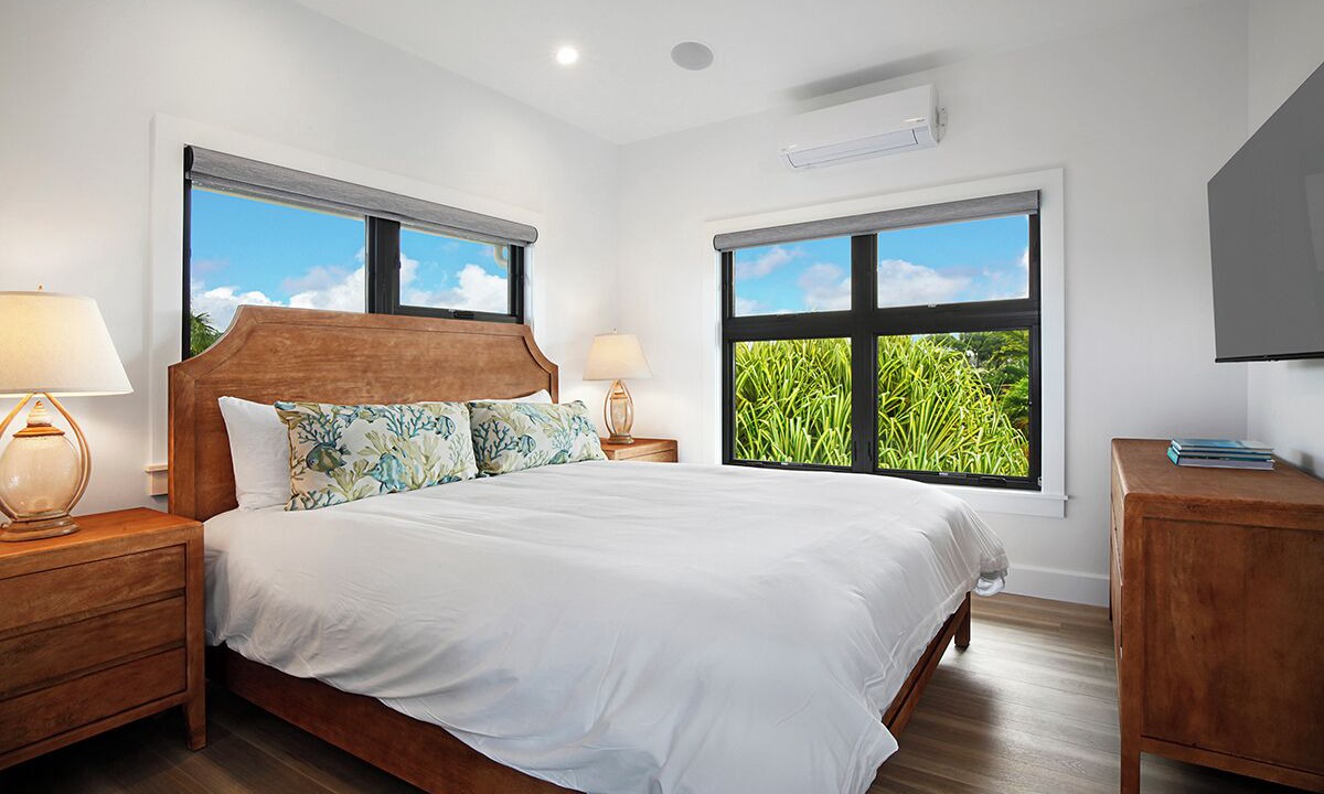 Photo of Bedroom in Poipu