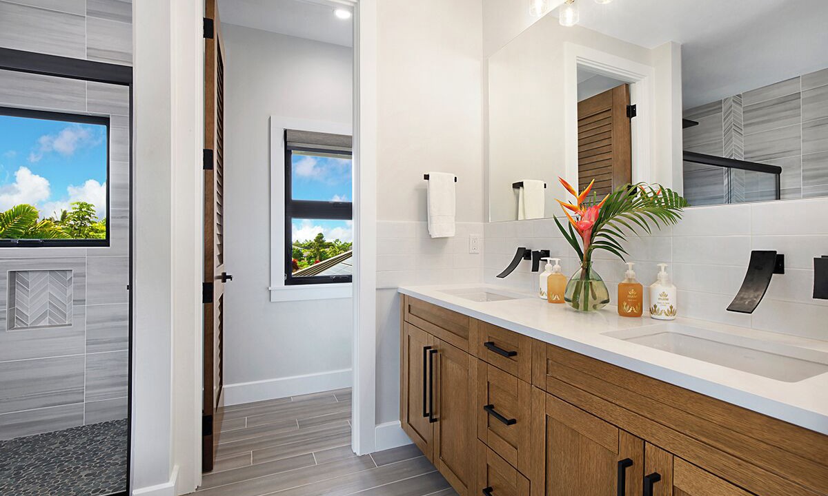 Photo of Bathroom in Poipu