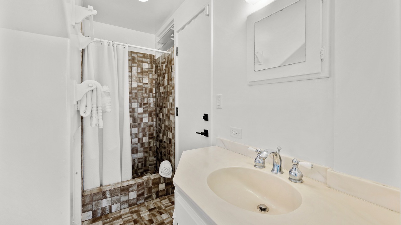Photo of Bedroom in Kailua