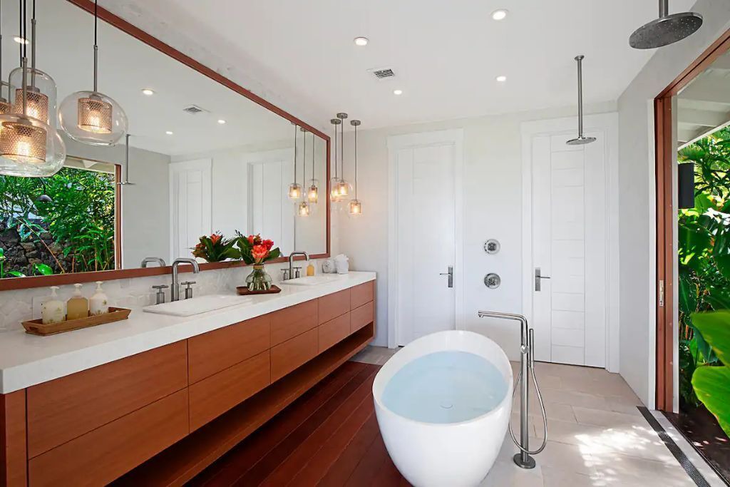 Photo of Bathroom in Poipu