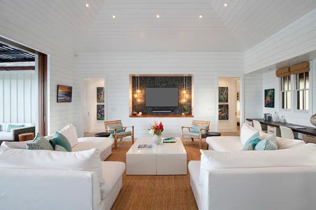 Photo of Livingroom in Poipu