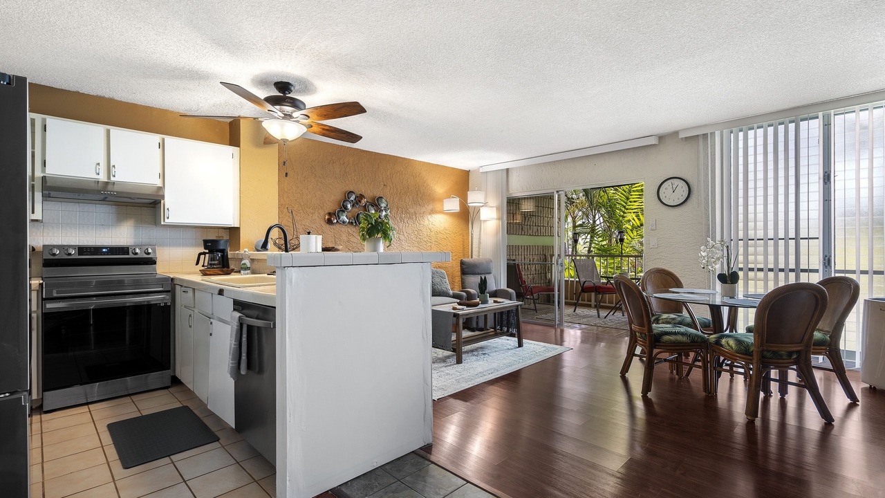Photo of Livingroom in Kailua-Kona
