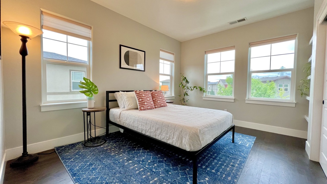 Photo of Bedroom in Harris Ranch
