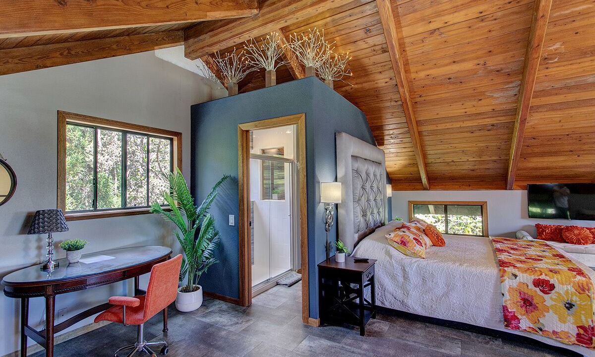 Photo of Bedroom in Royal Hawaiian Estates