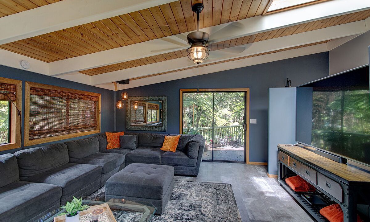 Photo of Livingroom in Royal Hawaiian Estates