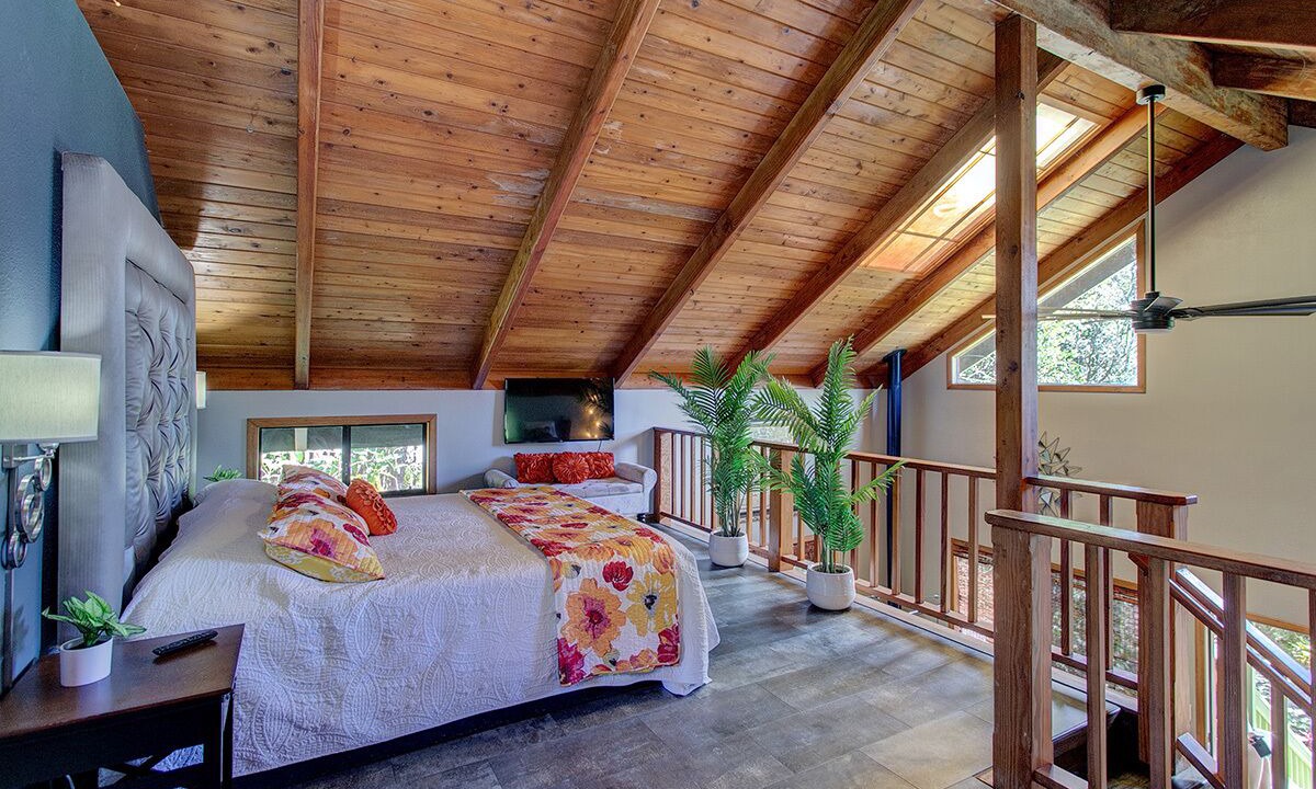 Photo of Bedroom in Royal Hawaiian Estates