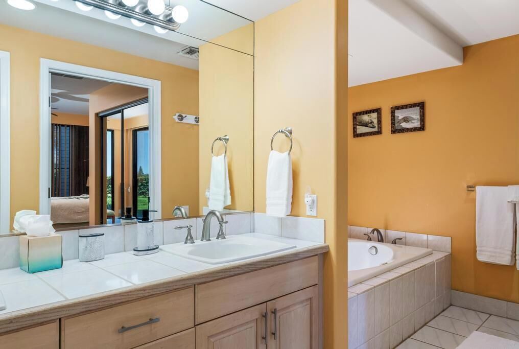Photo of Bathroom in Waikoloa