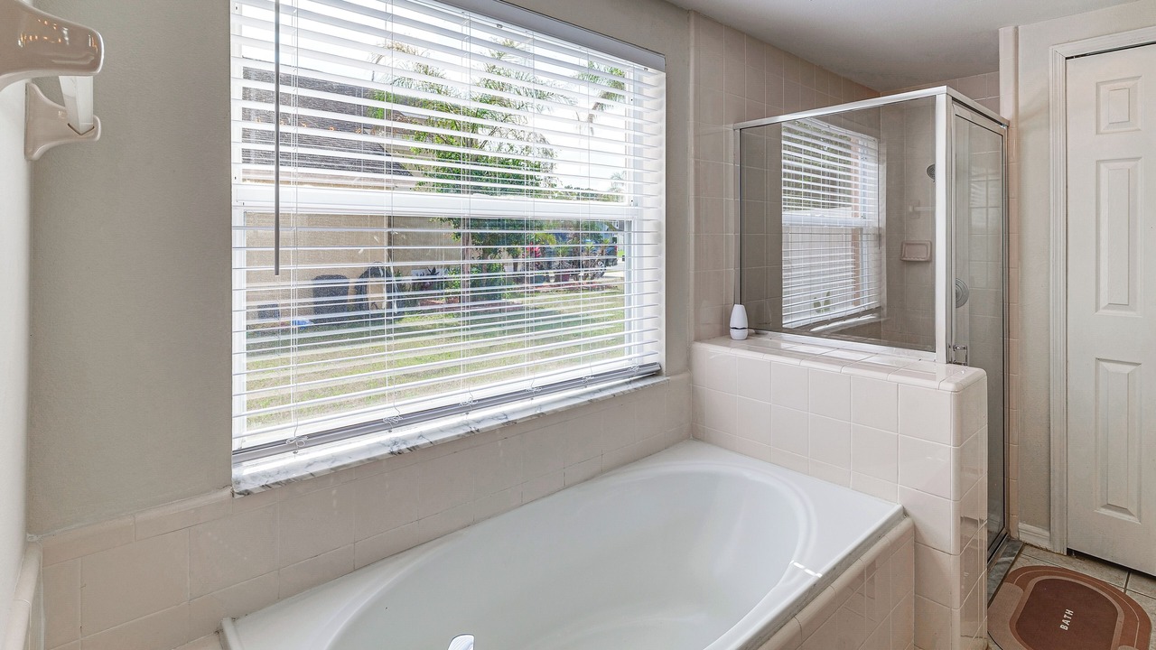 Photo of Bathroom in Lindfields