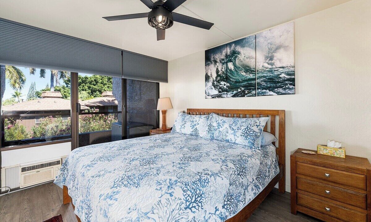 Photo of Bedroom in Historic Kailua Village
