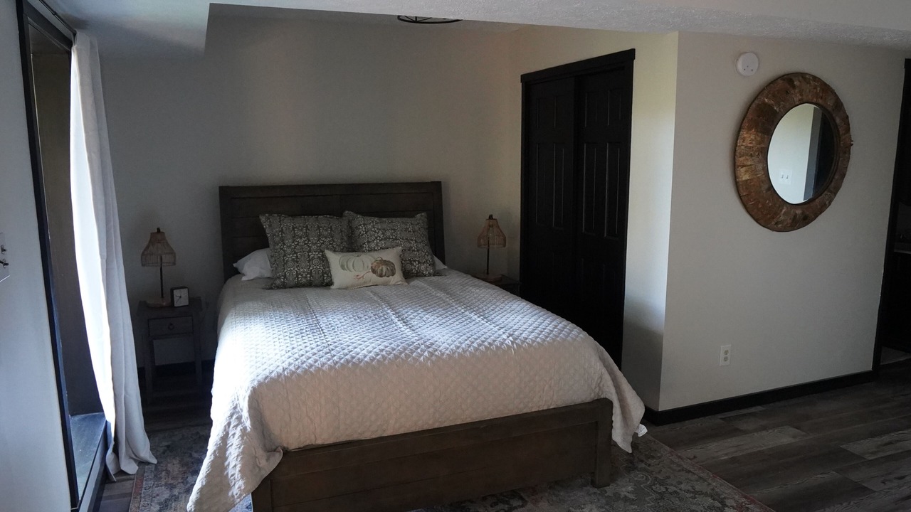 Photo of Bedroom in Townsend