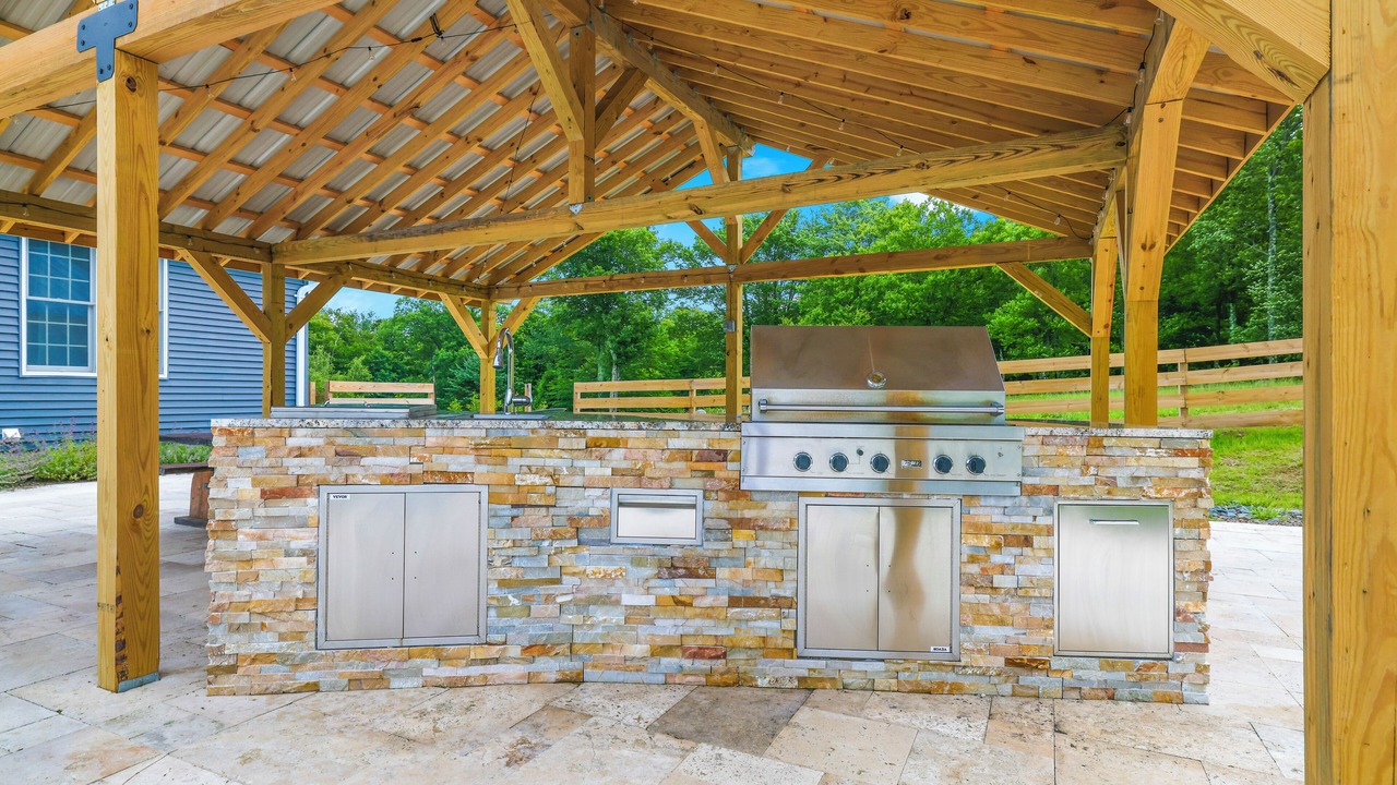 Photo of Outdoor in Canadensis