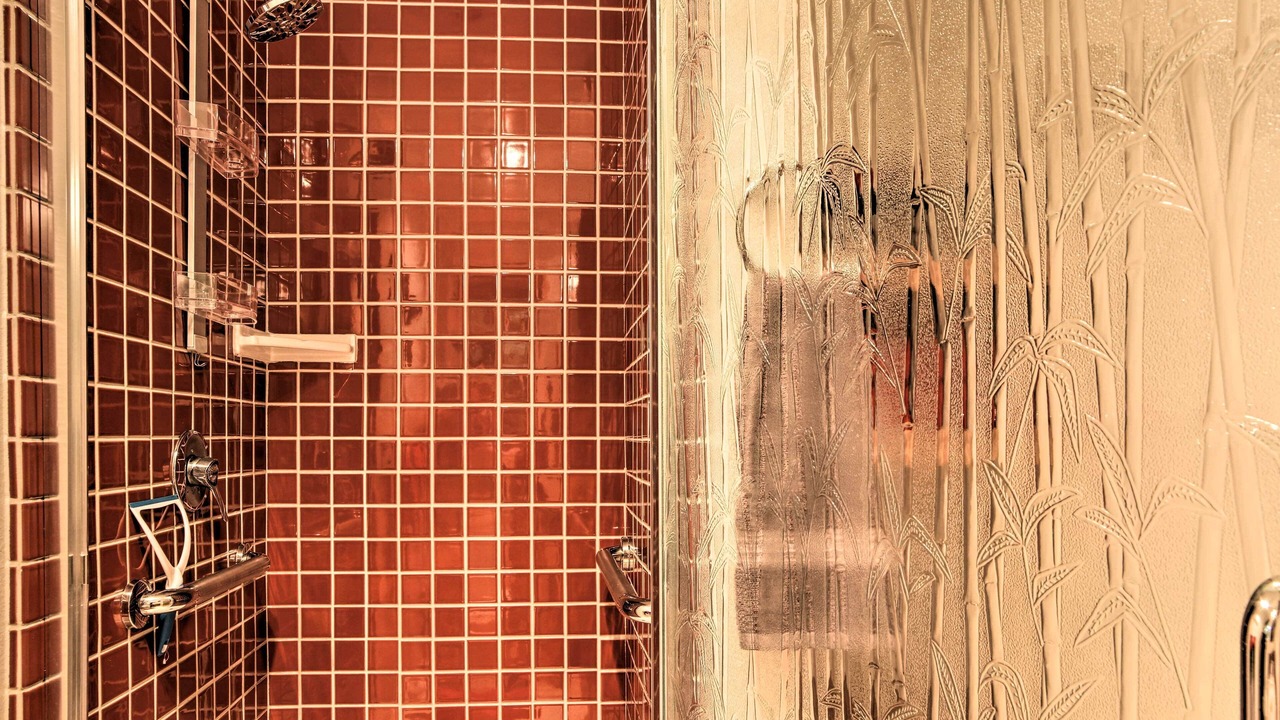 Photo of Bathroom in Volcano