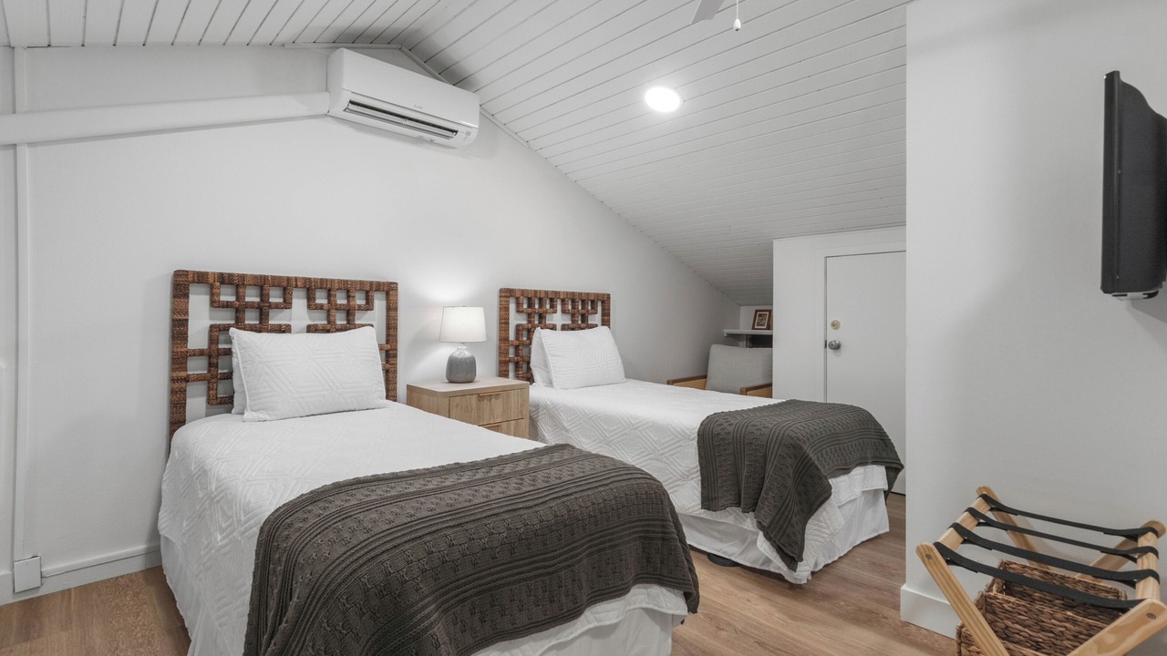 Photo of Bedroom in Kahuku
