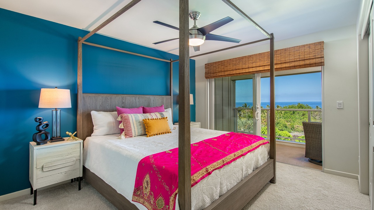 Photo of Bedroom in Kahaluu-Keauhou