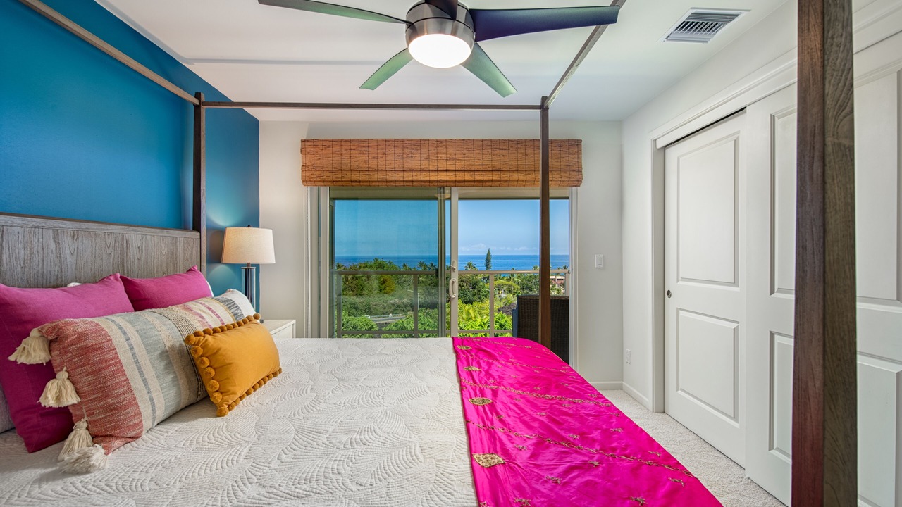 Photo of Bedroom in Kahaluu-Keauhou