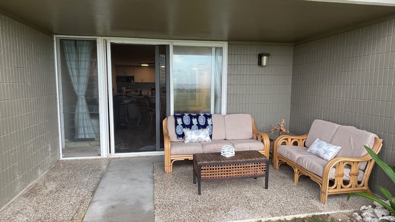 Photo of Patio Balcony in Punaluu