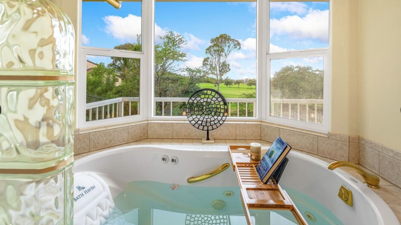 Photo of Bathroom in Waikoloa