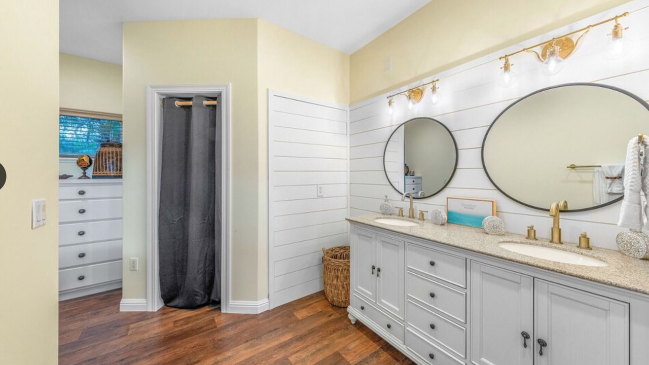Photo of Bathroom in Waikoloa