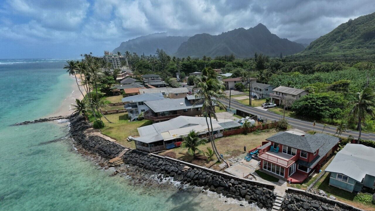 Photo of Others in Punaluu