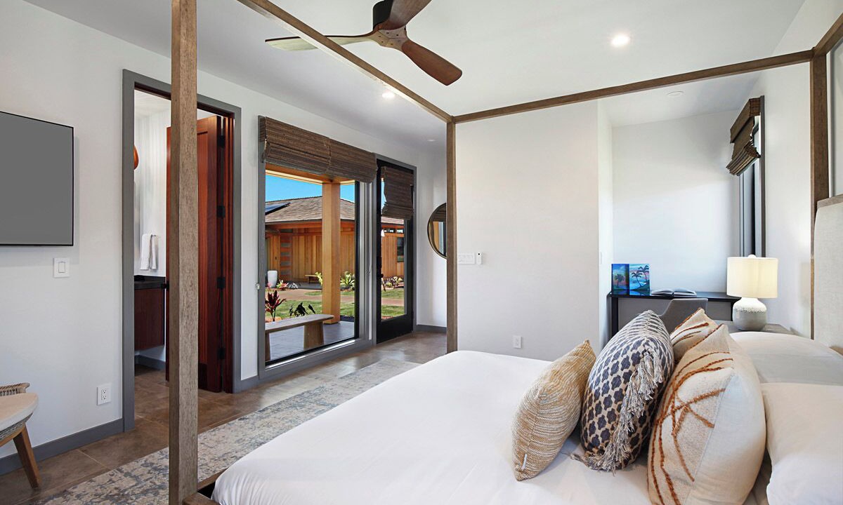 Photo of Bedroom in Poipu