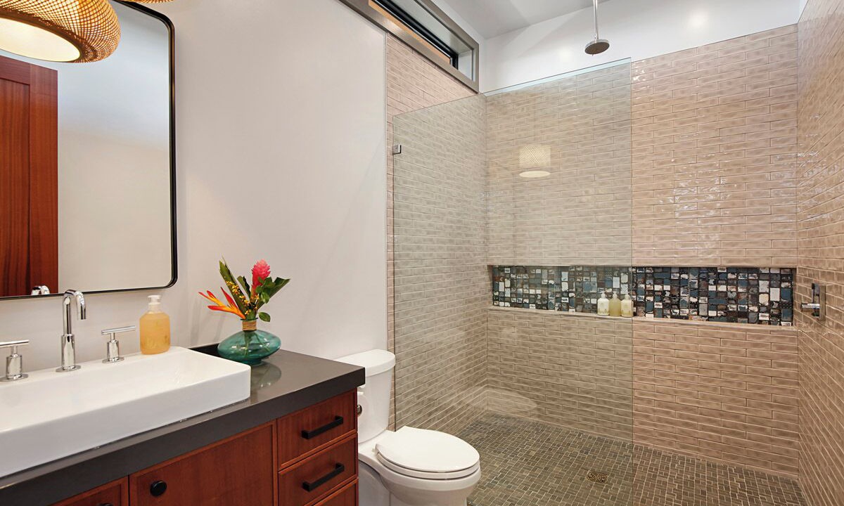 Photo of Bathroom in Poipu