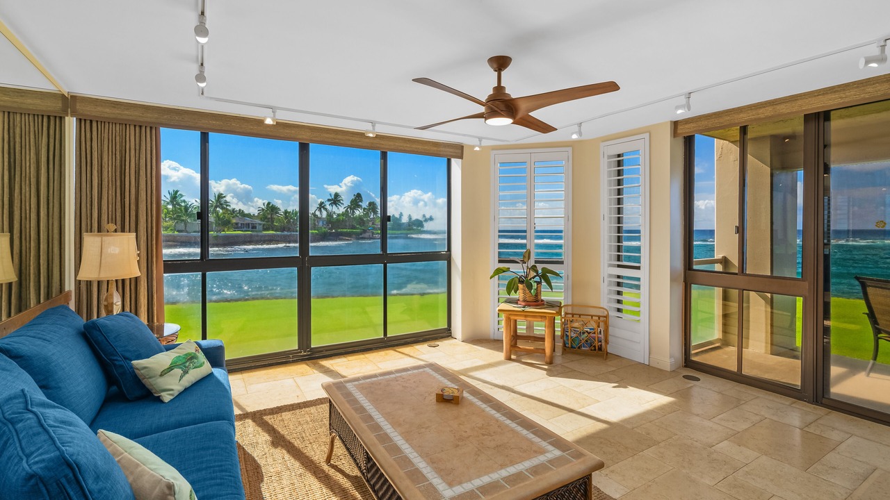 Photo of Livingroom in Poipu