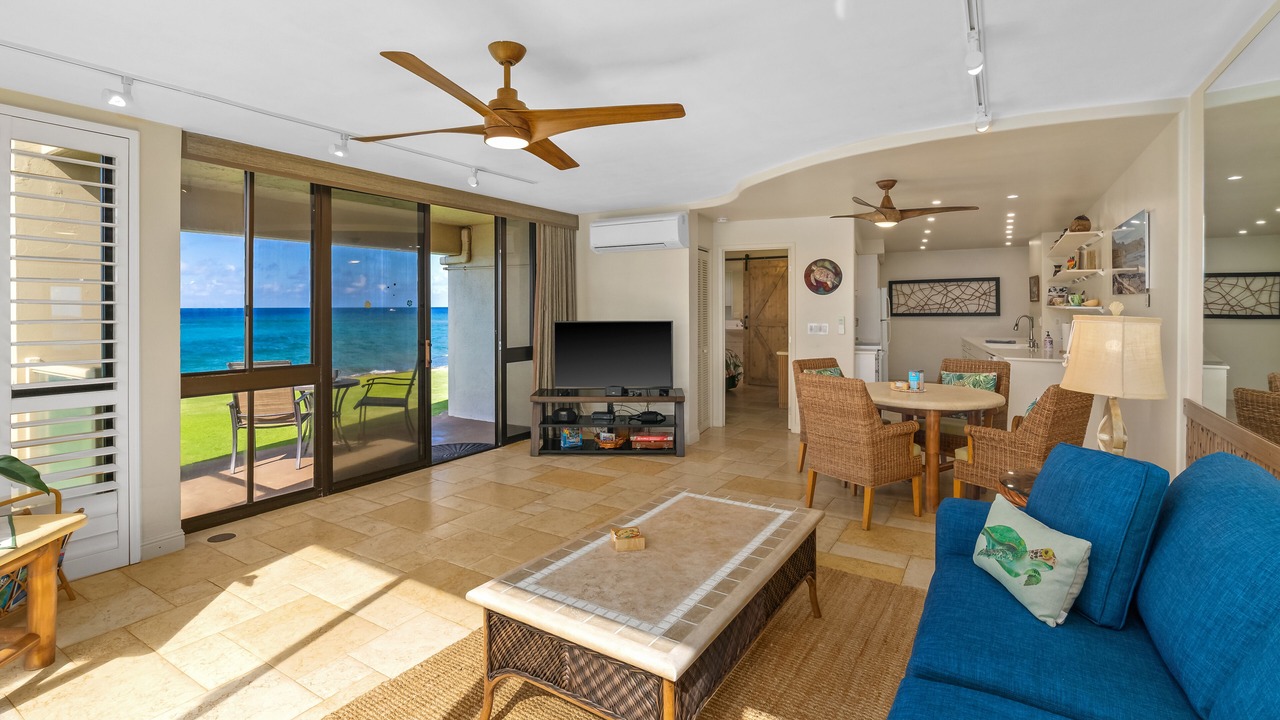Photo of Livingroom in Poipu