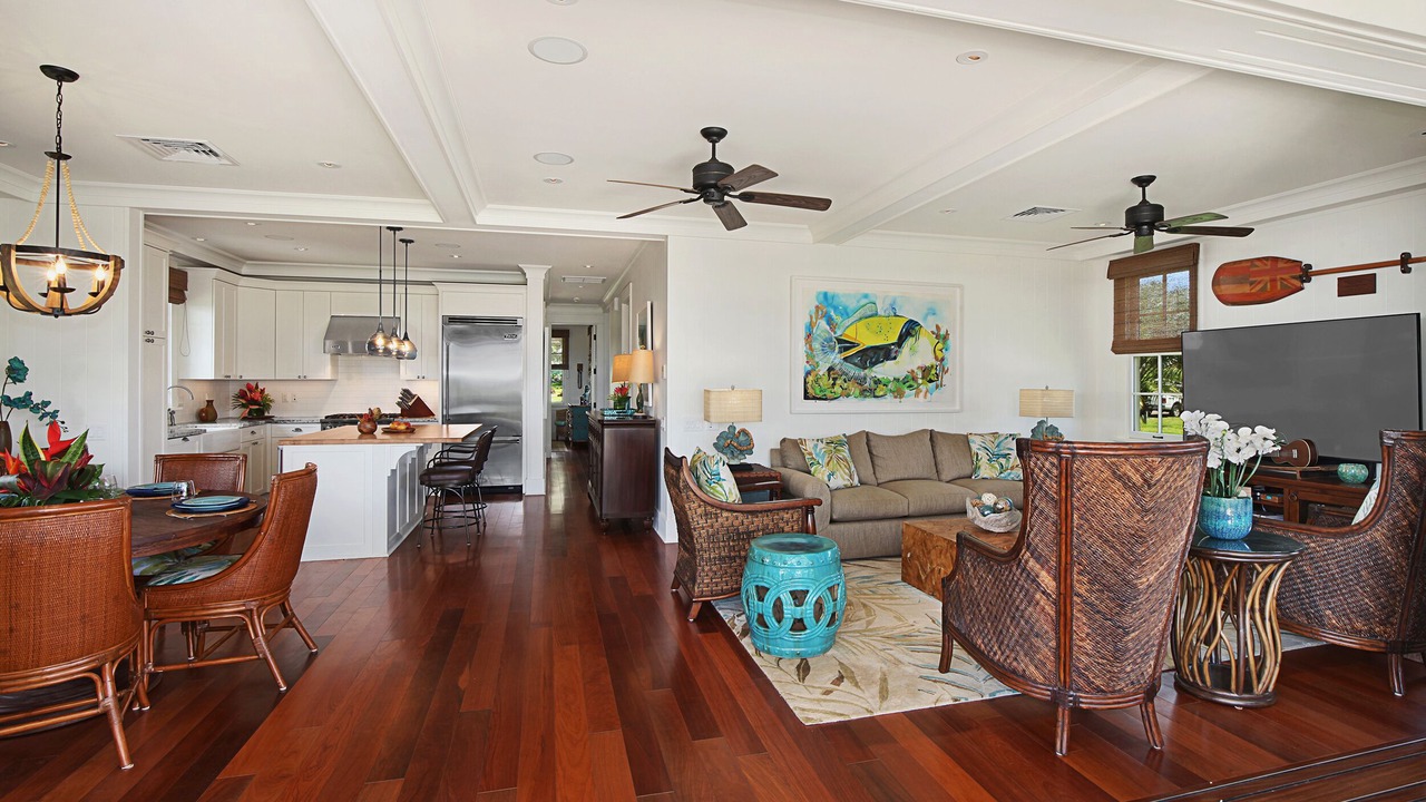 Photo of Livingroom in Poipu