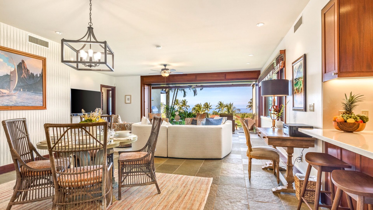 Photo of Bedroom in Kaupulehu