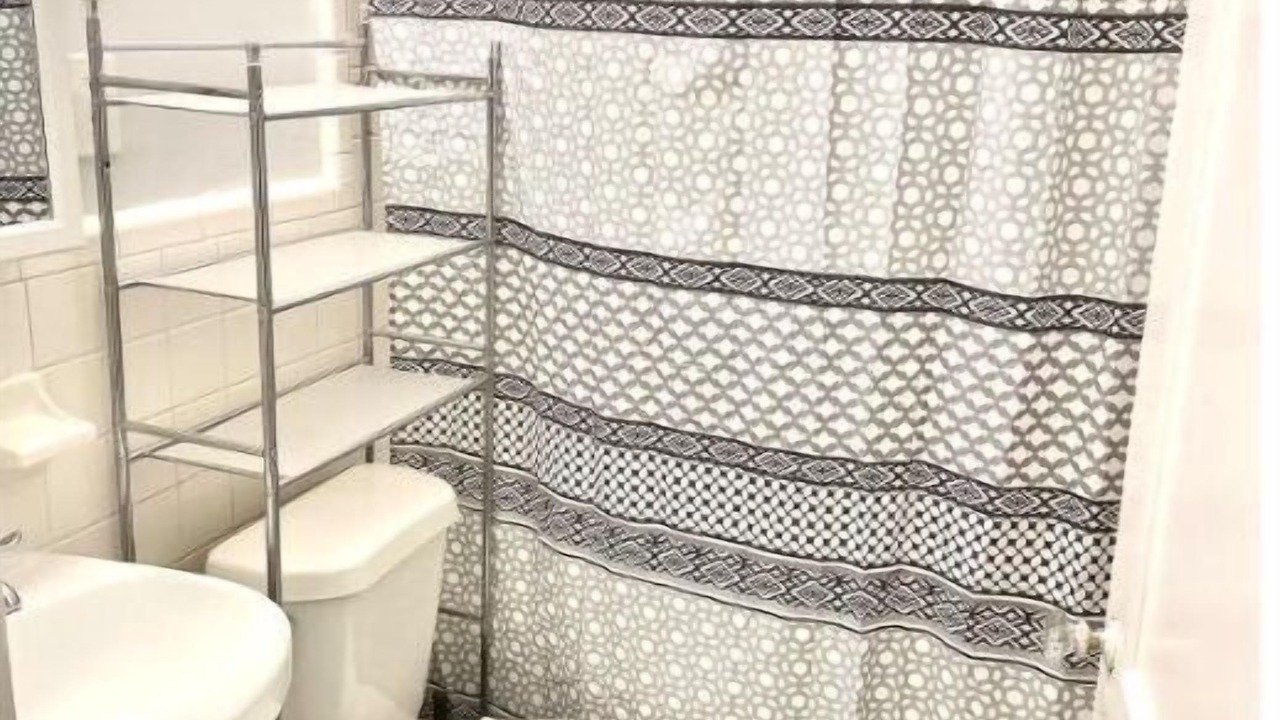 Photo of Bathroom in East Point