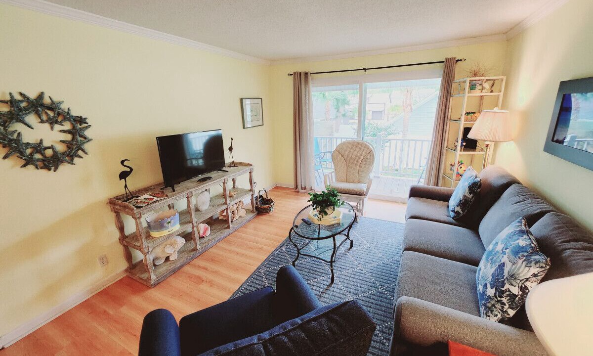 Photo of Livingroom in Demere Park