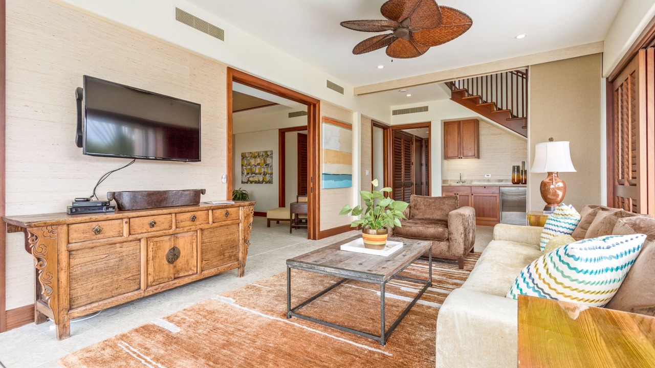 Photo of Livingroom in Kaupulehu
