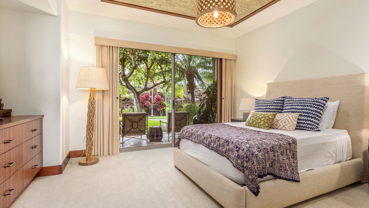 Photo of Bedroom in Kaupulehu