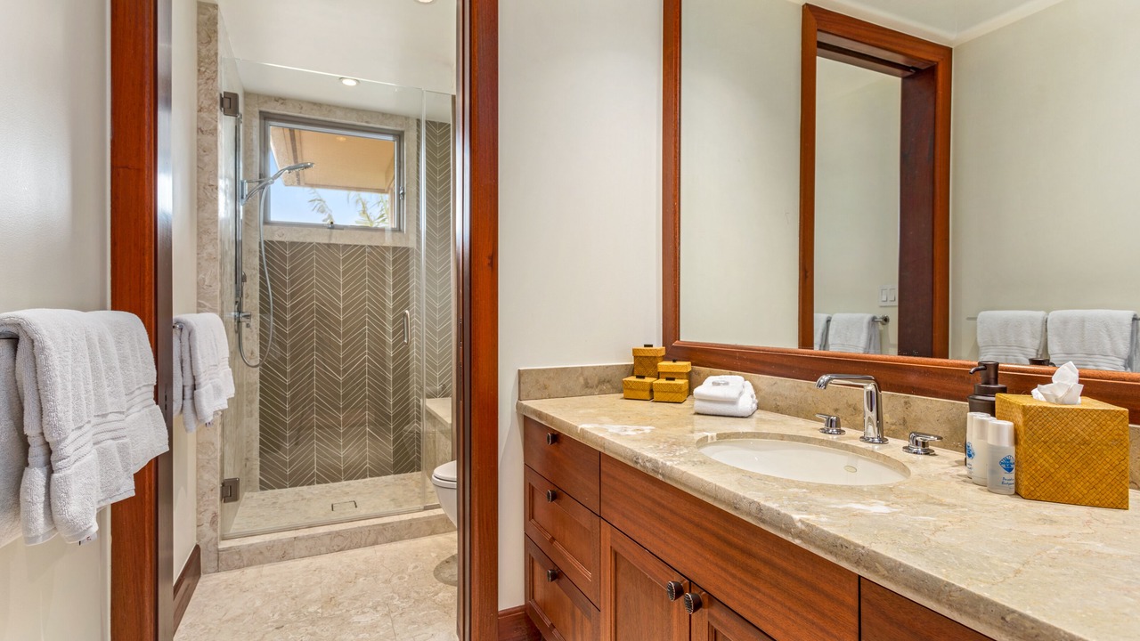 Photo of Bathroom in Kaupulehu
