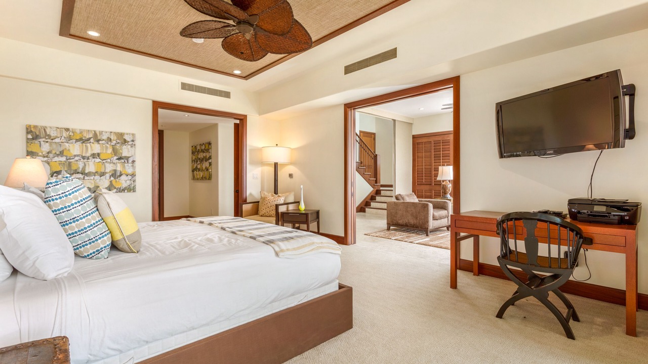 Photo of Bedroom in Kaupulehu