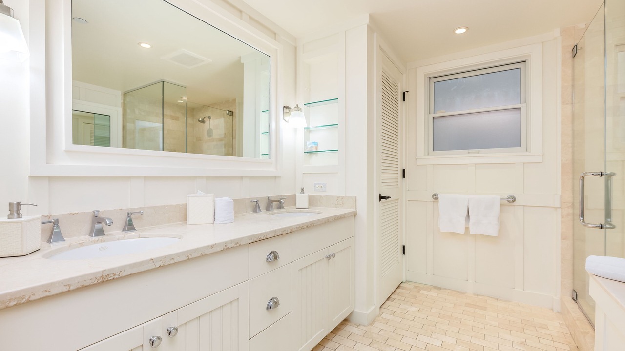 Photo of Bathroom in Kahuku