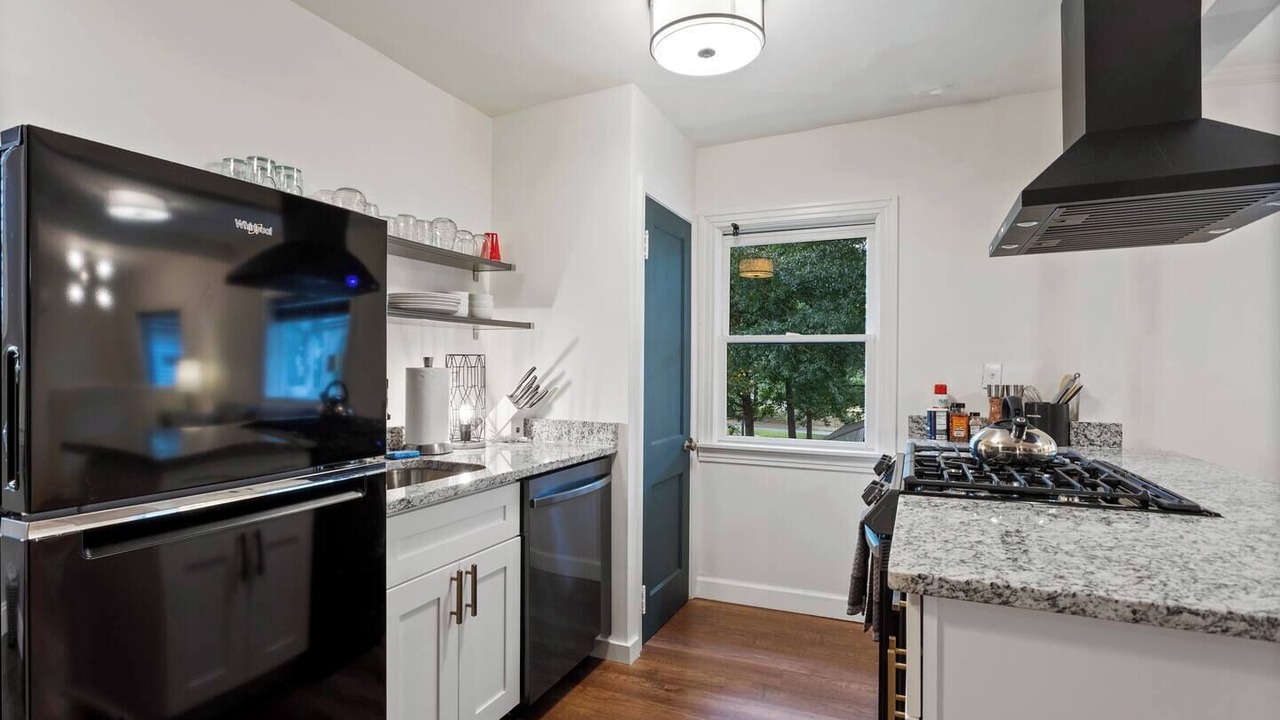 Photo of Kitchen in Old Fourth Ward