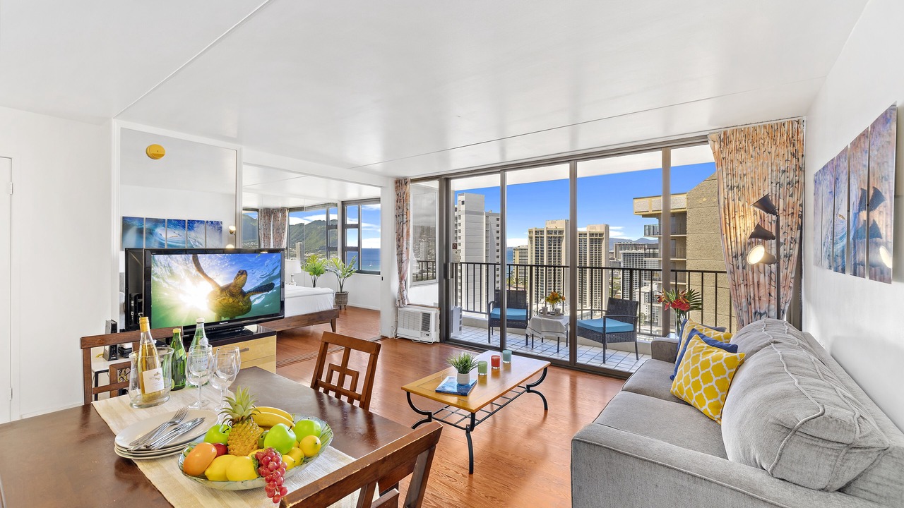 Photo of Bedroom in Diamond Head - Kapahulu - St. Louis