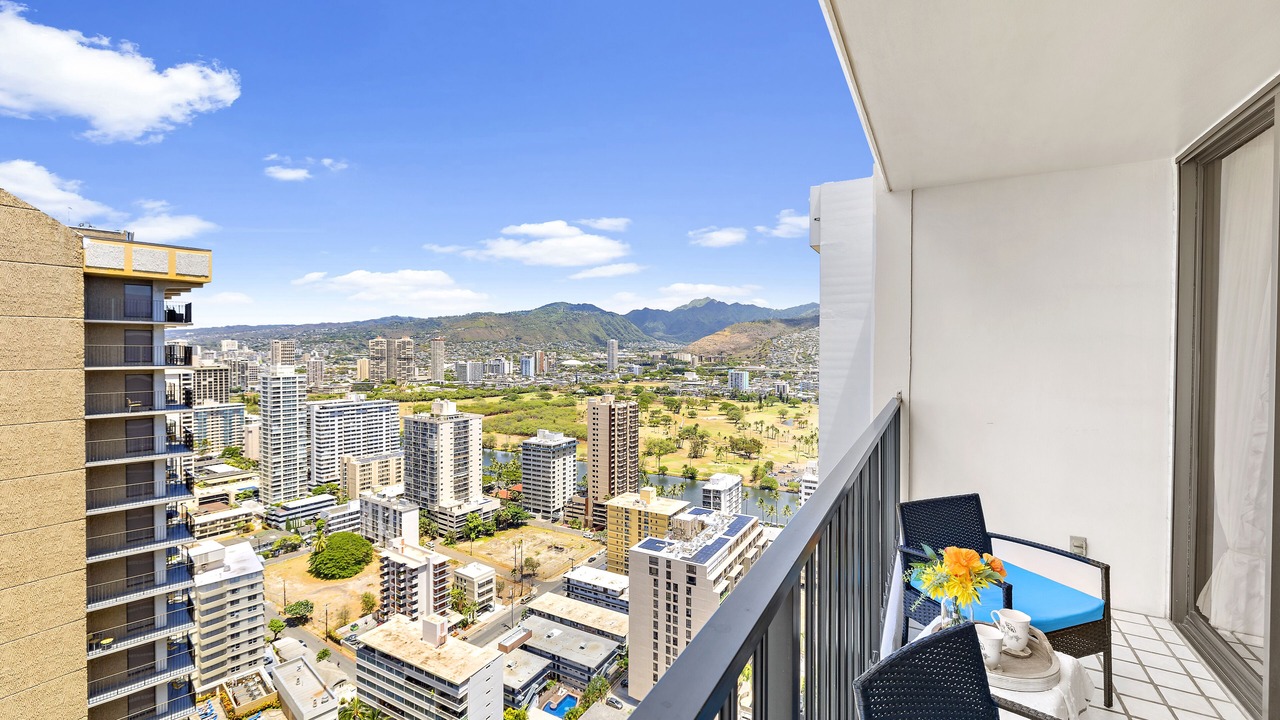 Photo of Patio Balcony in Diamond Head - Kapahulu - St. Louis